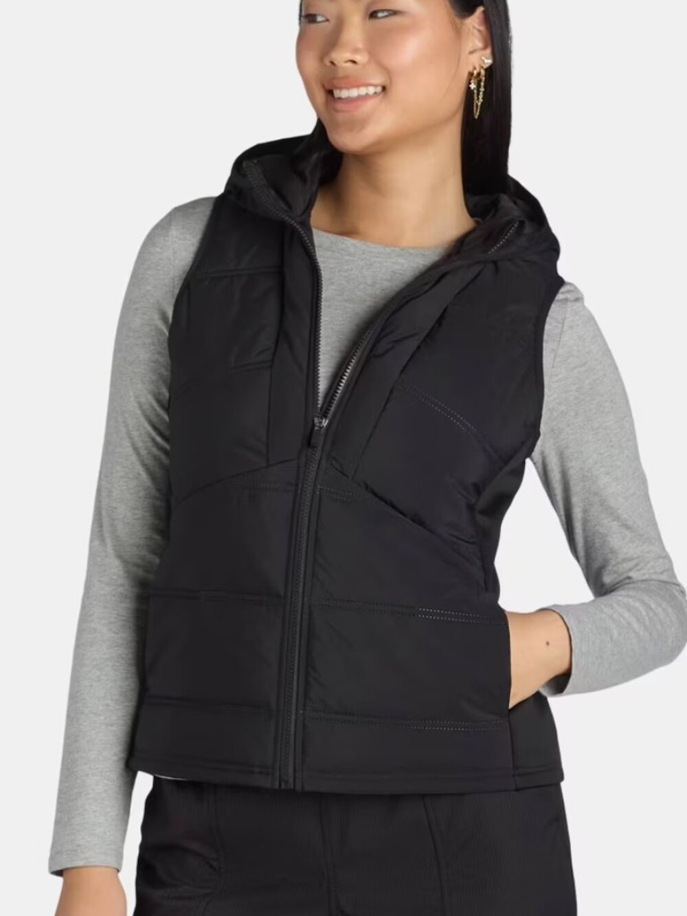 Avia Hooded Quilted Vest in Black Size M NWOT